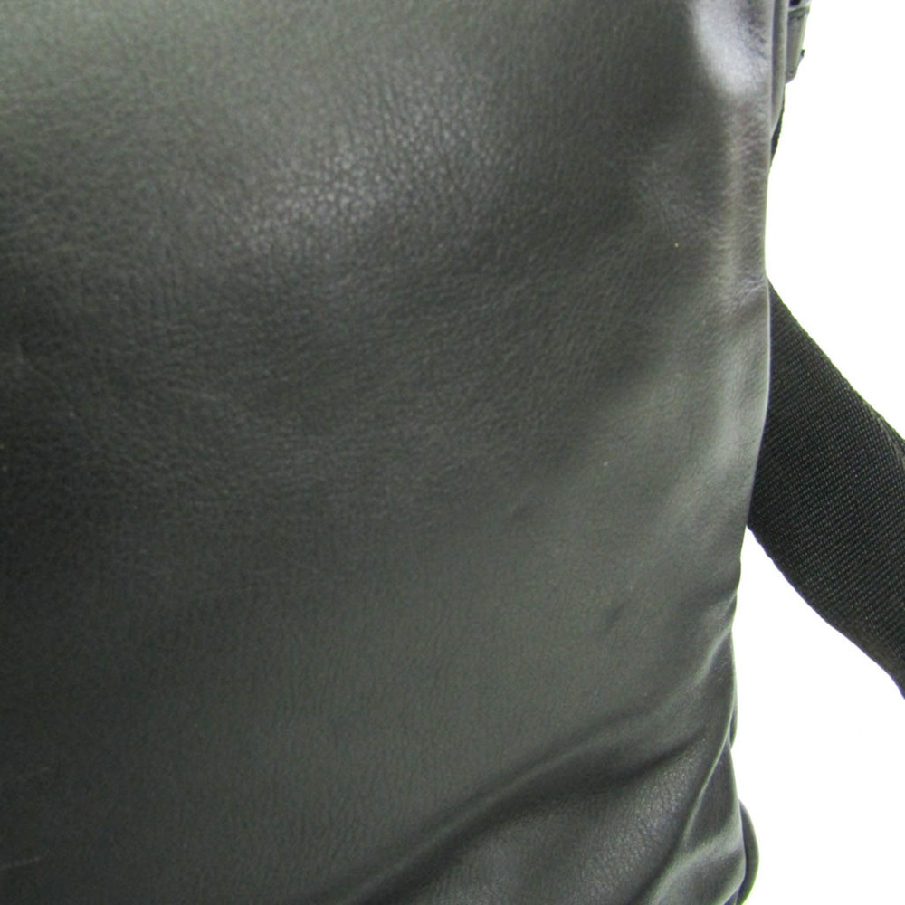 PRADA Bag - Picture 10 of 16